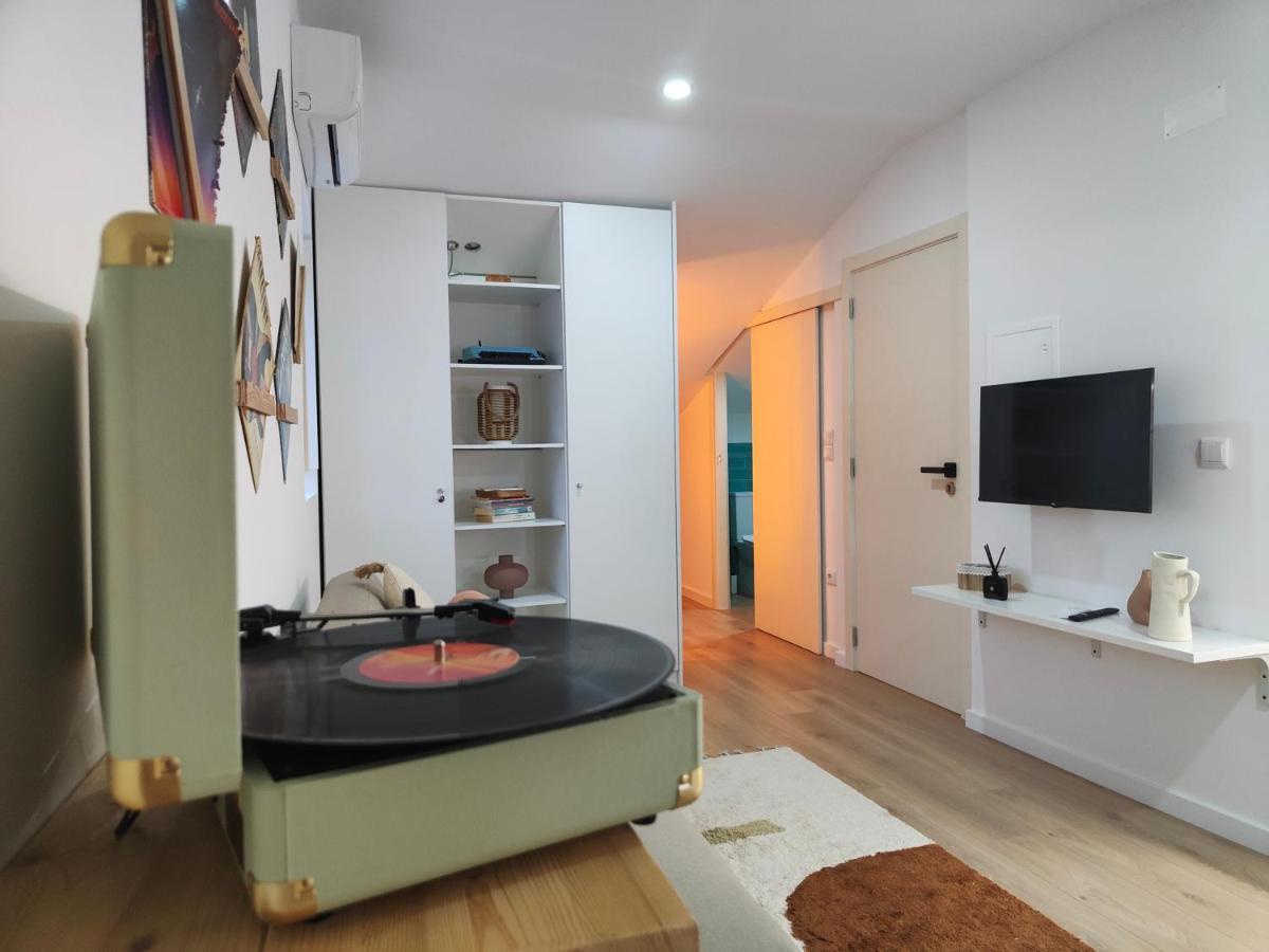 Wood Essence Apartment - Cozy Balcony Coimbra Exterior photo